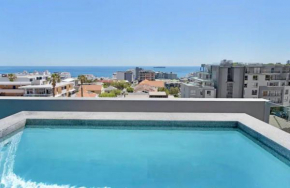 Oceanfront Bliss with Breathtaking Views